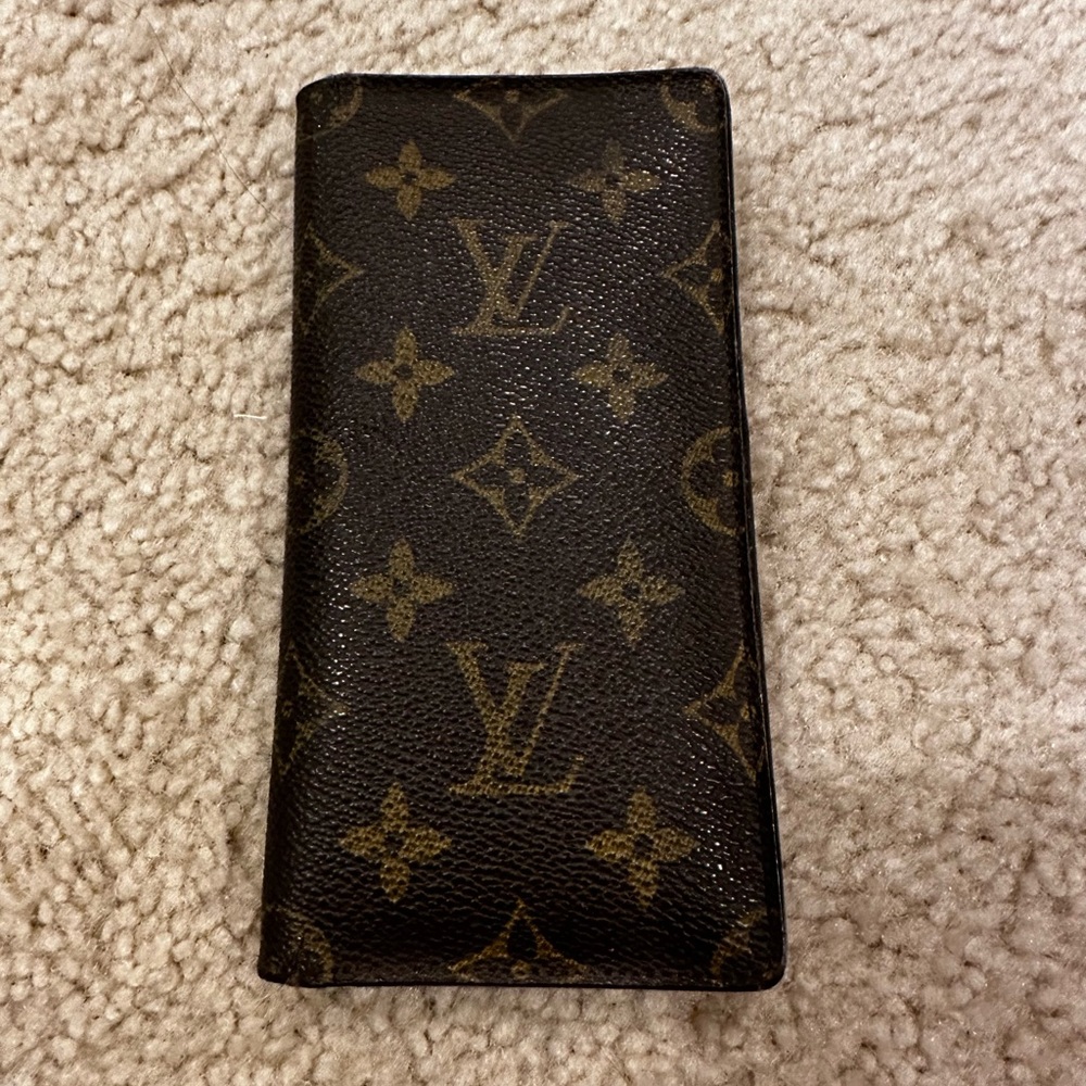 LOUIS VUITTON
Monogram Porte Valeurs Organizer Wallet